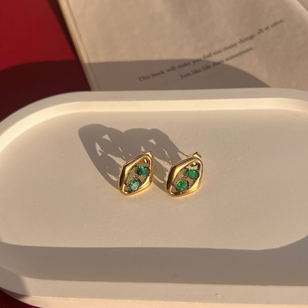 IMG_5842 Bonnie Studs - Image 1