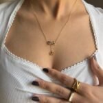 Dangling Daisy Bow Necklace