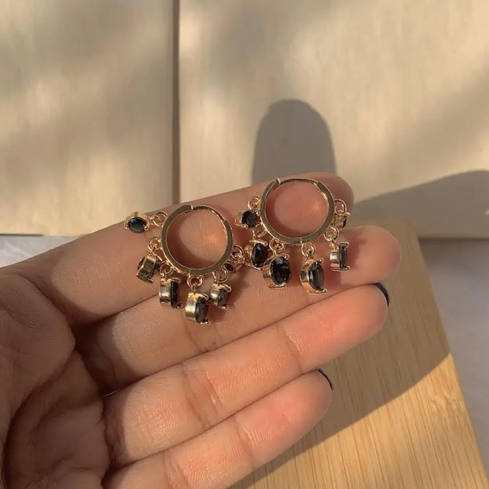 Alicia Hoops - Image 3