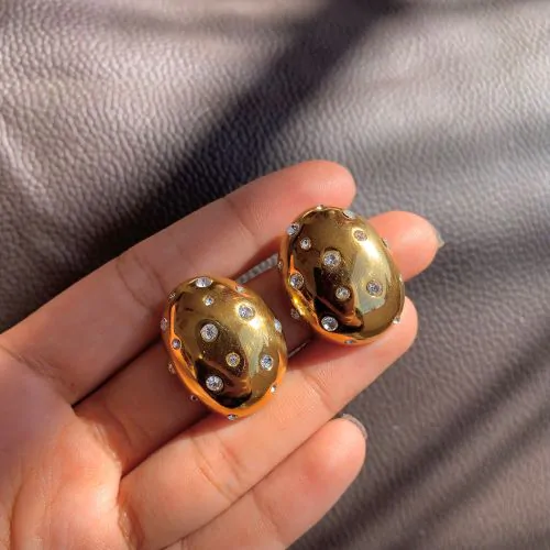 Vanilla Studded Solid Earrings - Image 2
