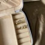 Gaze Ring