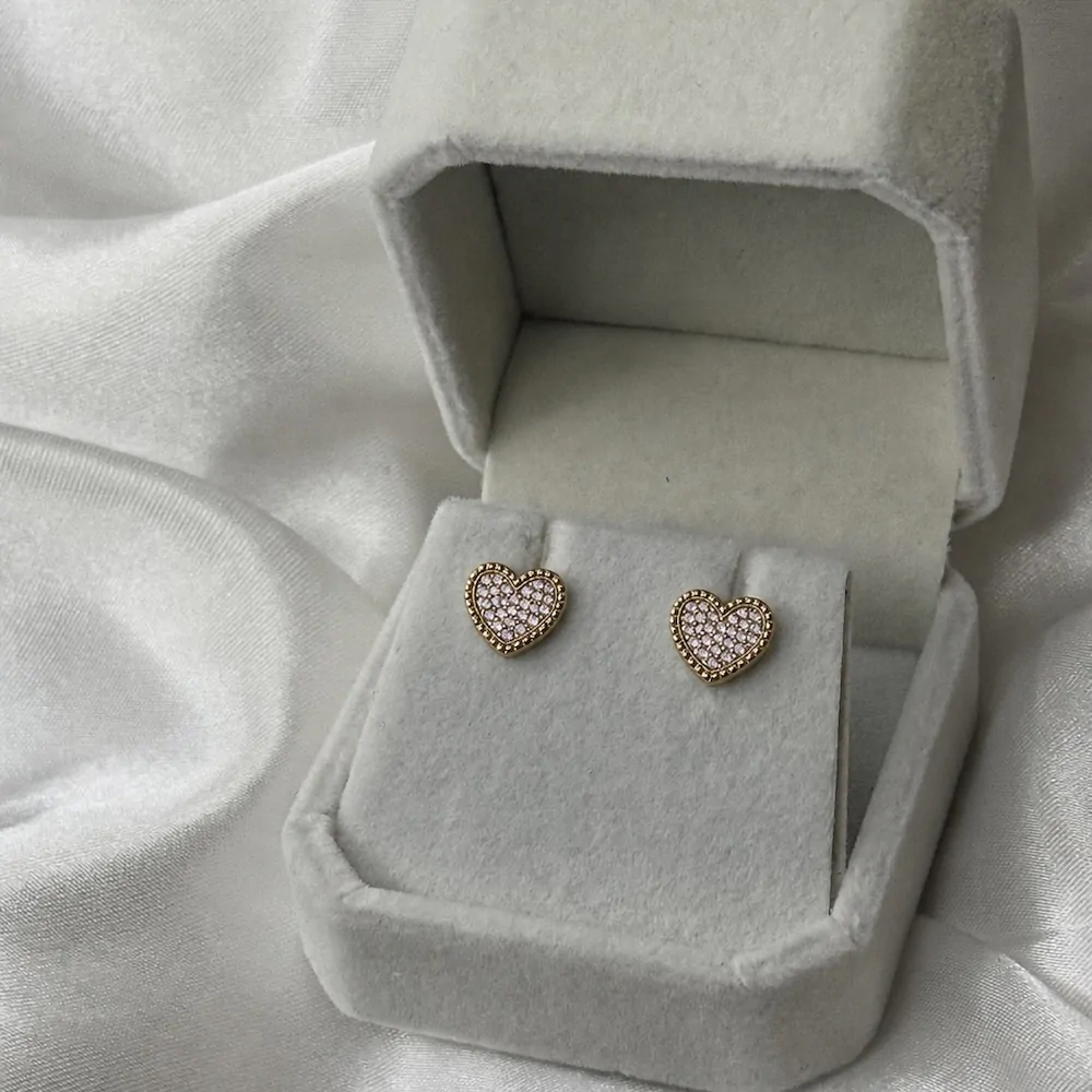 Dia Heart Studs - Image 4